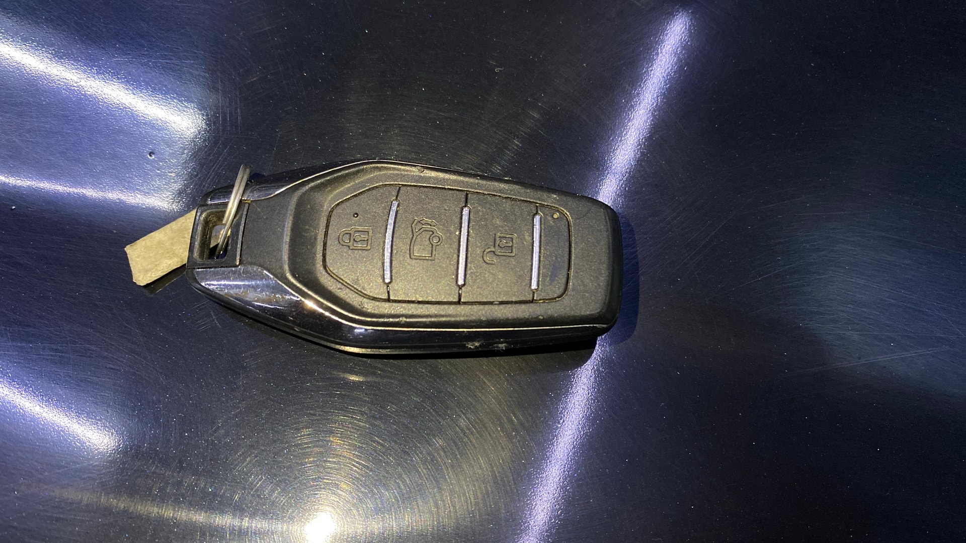 View 2017 Mahindra XUV500 W9 AT Image 20 Used 2017 Mahindra XUV500 W9 AT Image 20