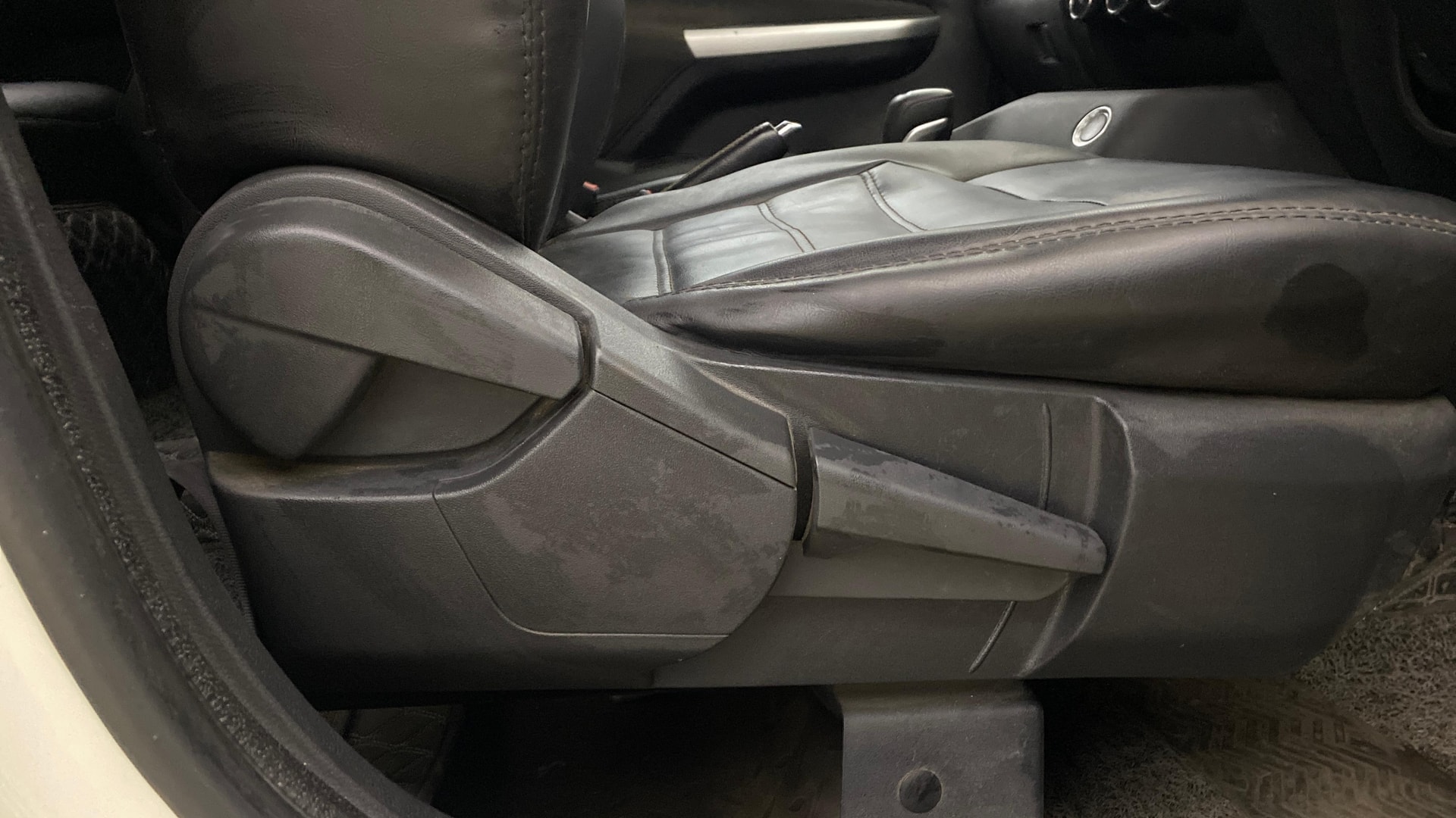 View 2022 Nissan Magnite XE Image 11 Used 2022 Nissan Magnite XE Image 11