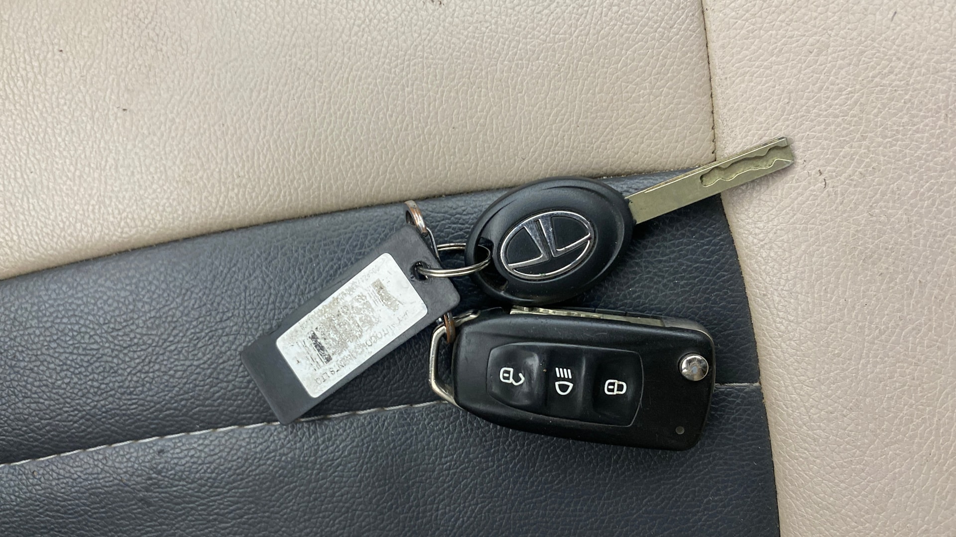 Used 2020 Tata Tiago Used 2020 Tata Tiago
