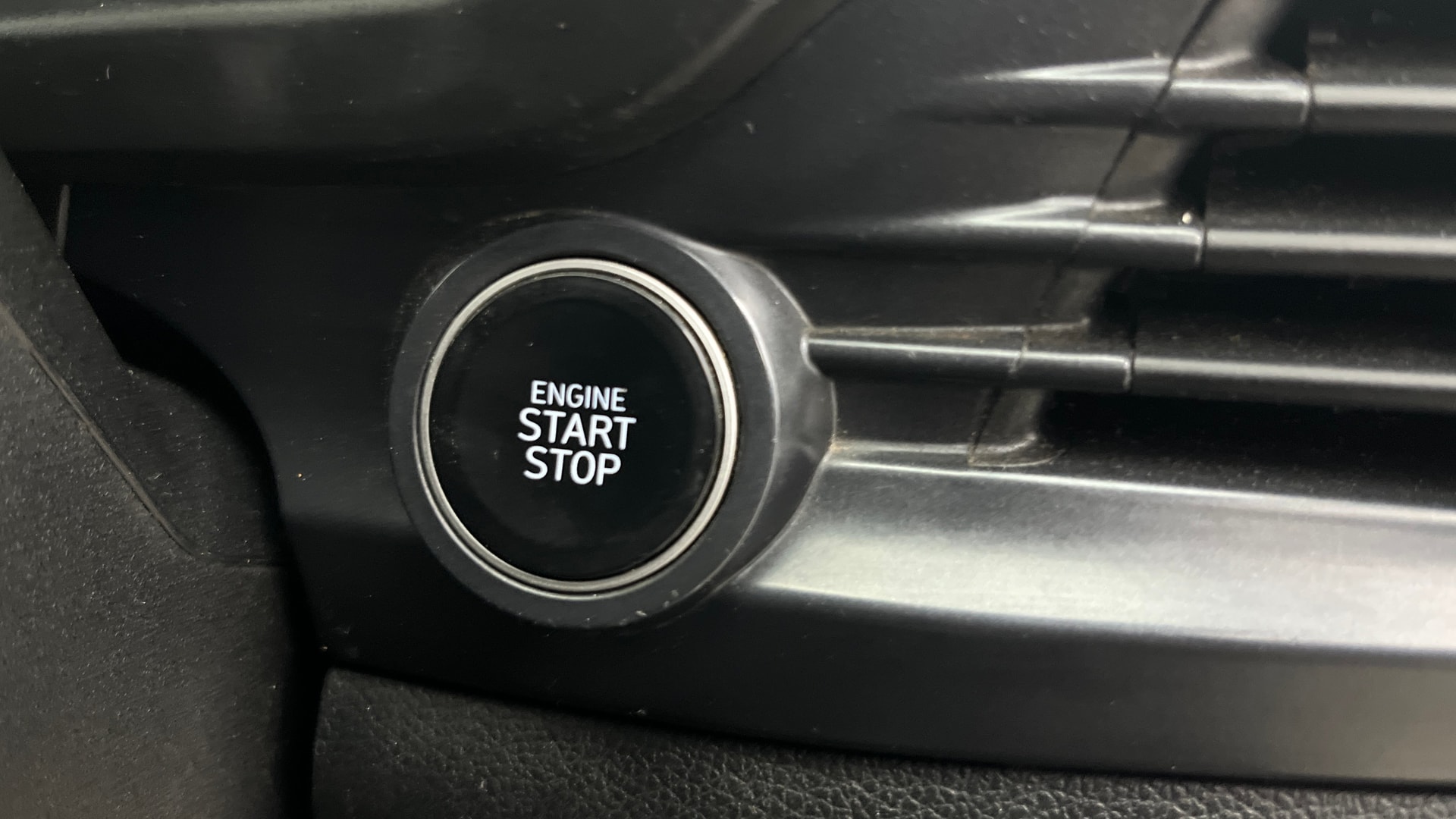 View 2021 Hyundai Elite i20 1.0 Asta DCT Dual Tone Petrol Image 39 Used 2021 Hyundai Elite i20 1.0 Asta DCT Dual Tone Petrol Image 39
