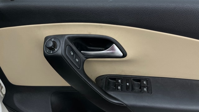 View Volkswagen Polo Image 33 Used Volkswagen Polo Image 33