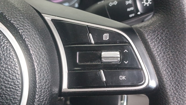 View Kia Carens Image 3 Used Kia Carens Image 3