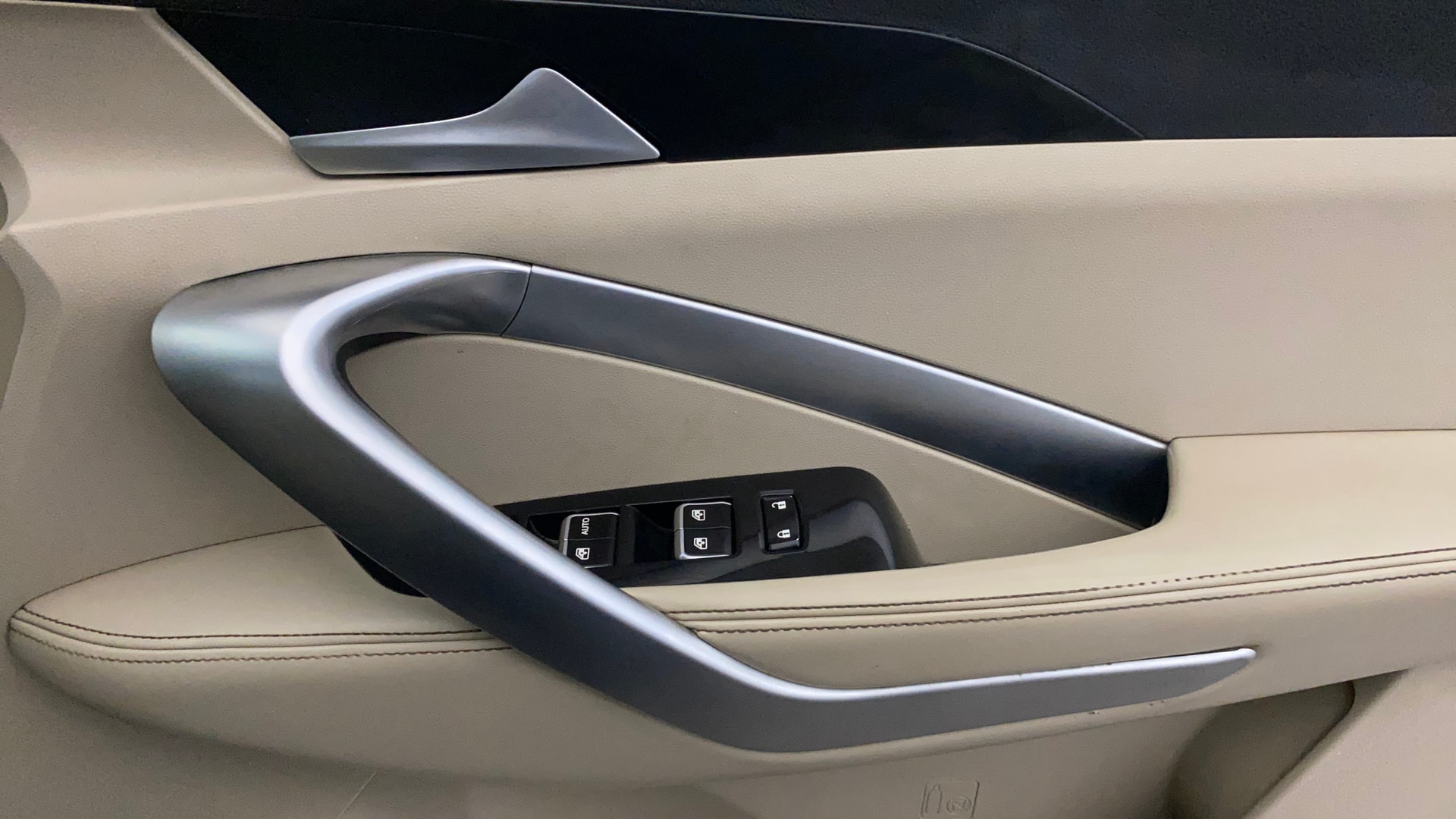 View 2021 MG Hector Sharp CVT Petrol Image 41 Used 2021 MG Hector Sharp CVT Petrol Image 41