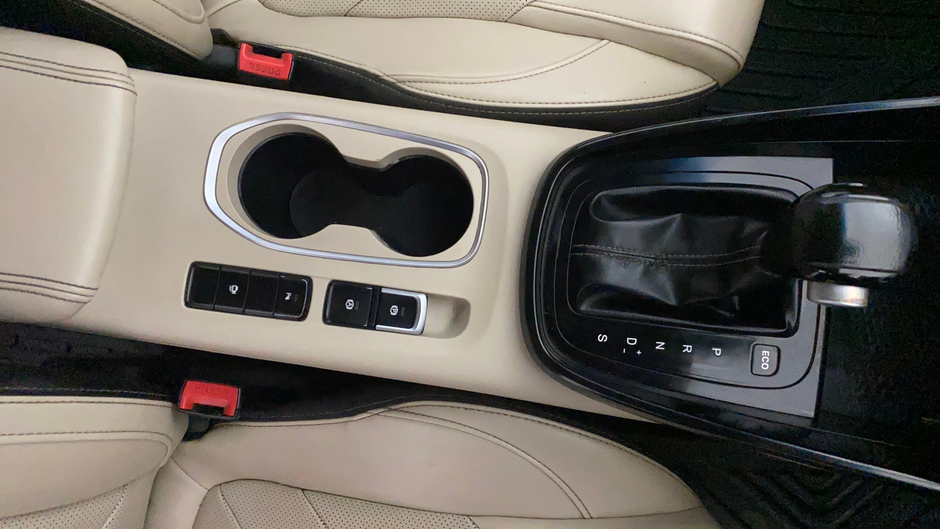 View 2021 MG Hector Sharp CVT Petrol Image 44 Used 2021 MG Hector Sharp CVT Petrol Image 44