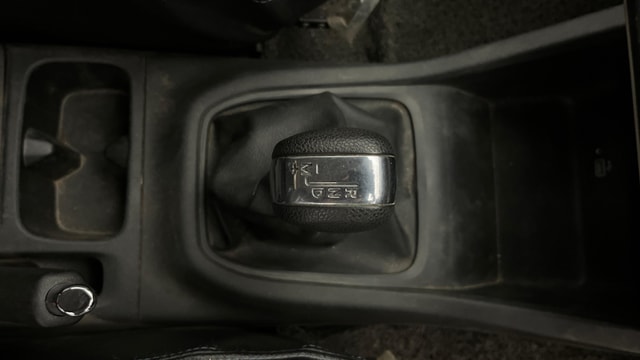 View Renault Triber Image 42 Used Renault Triber Image 42