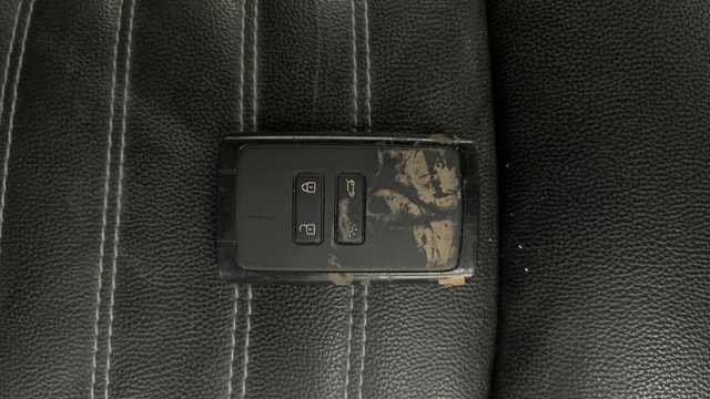 View Renault Triber Image 19 Used Renault Triber Image 19
