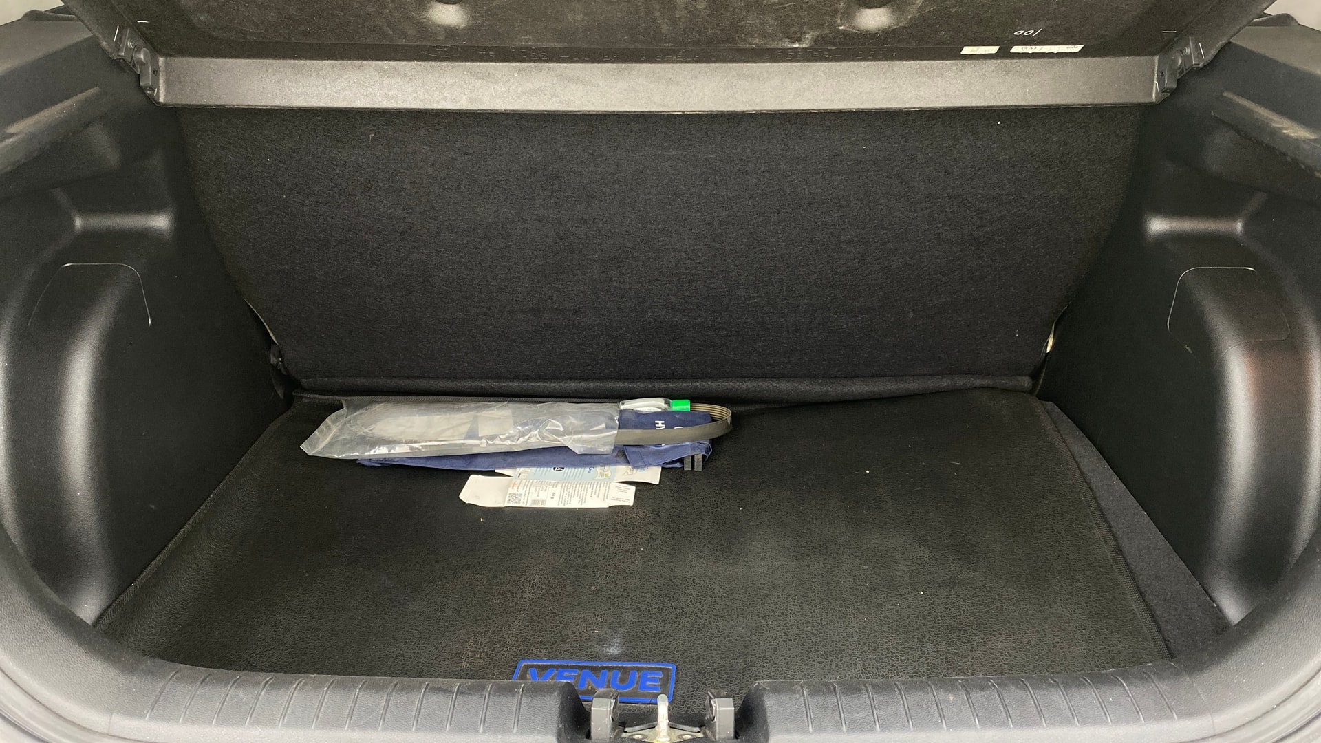 View 2019 Hyundai Venue S 1.0 Petrol AT Image 10 Used 2019 Hyundai Venue S 1.0 Petrol AT Image 10