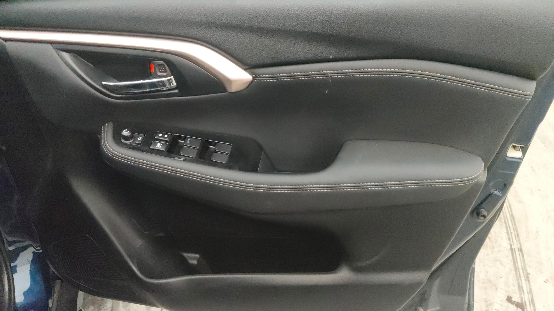 View 2023 Maruti Suzuki 1000 Base Variant Image 35 Used 2023 Maruti Suzuki 1000 Base Variant Image 35