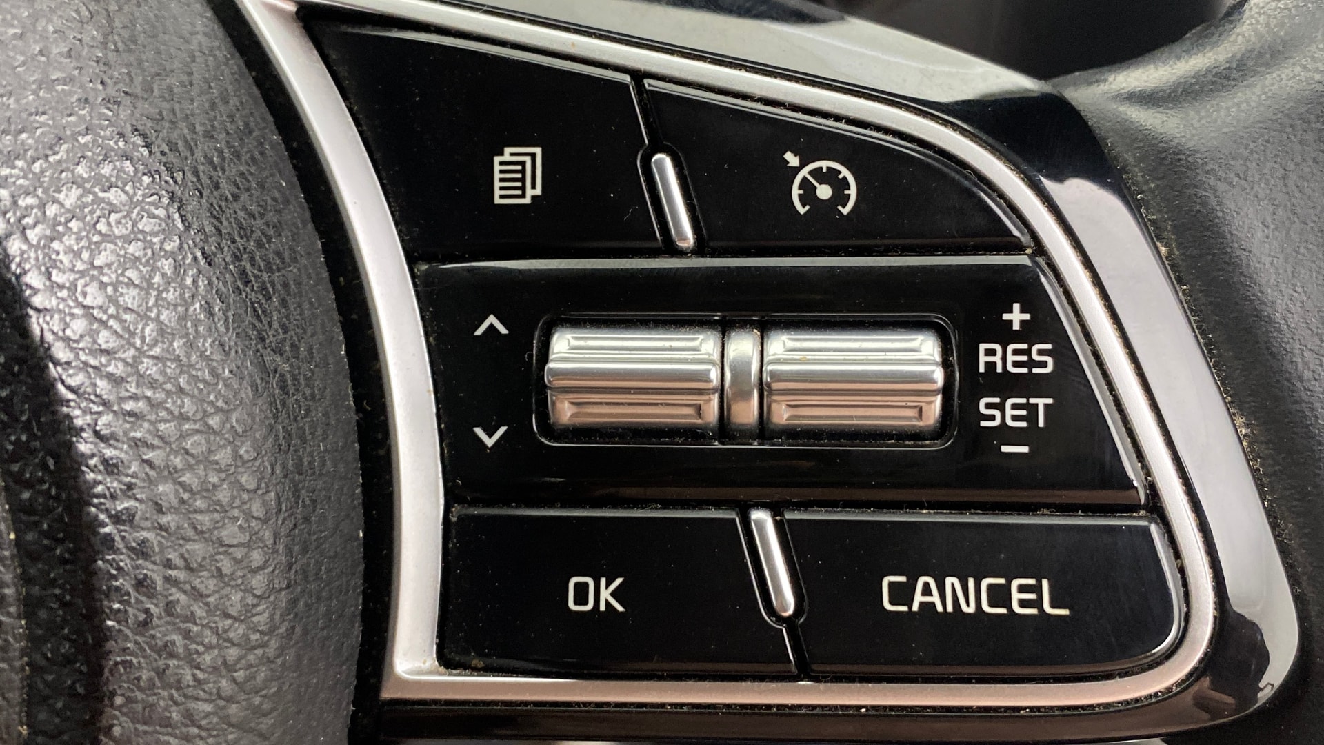 Used 2023 Kia Sonet Used 2023 Kia Sonet