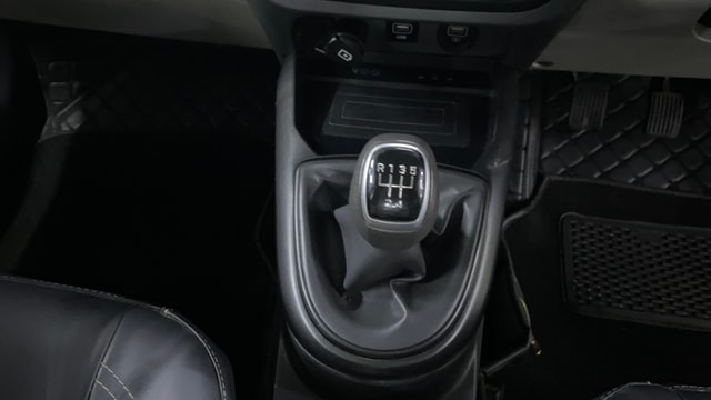 View Hyundai Aura Image 39 Used Hyundai Aura Image 39