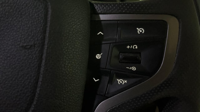View Tata Harrier Image 3 Used Tata Harrier Image 3