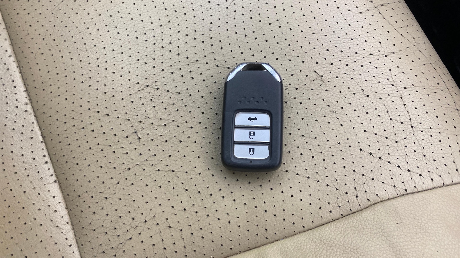 View 2017 Honda City ZX CVT Image 19 Used 2017 Honda City ZX CVT Image 19