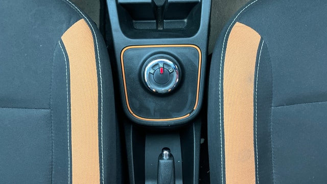 View Renault Kwid Image 38 Used Renault Kwid Image 38