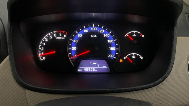 View Hyundai Xcent Image 34 Used Hyundai Xcent Image 34