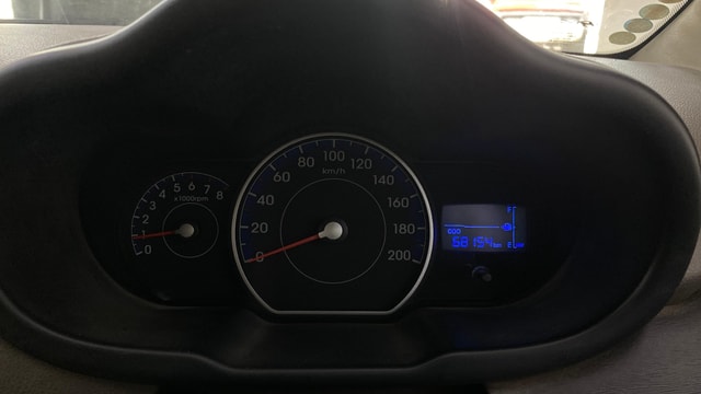 View Hyundai i10 Image 33 Used Hyundai i10 Image 33