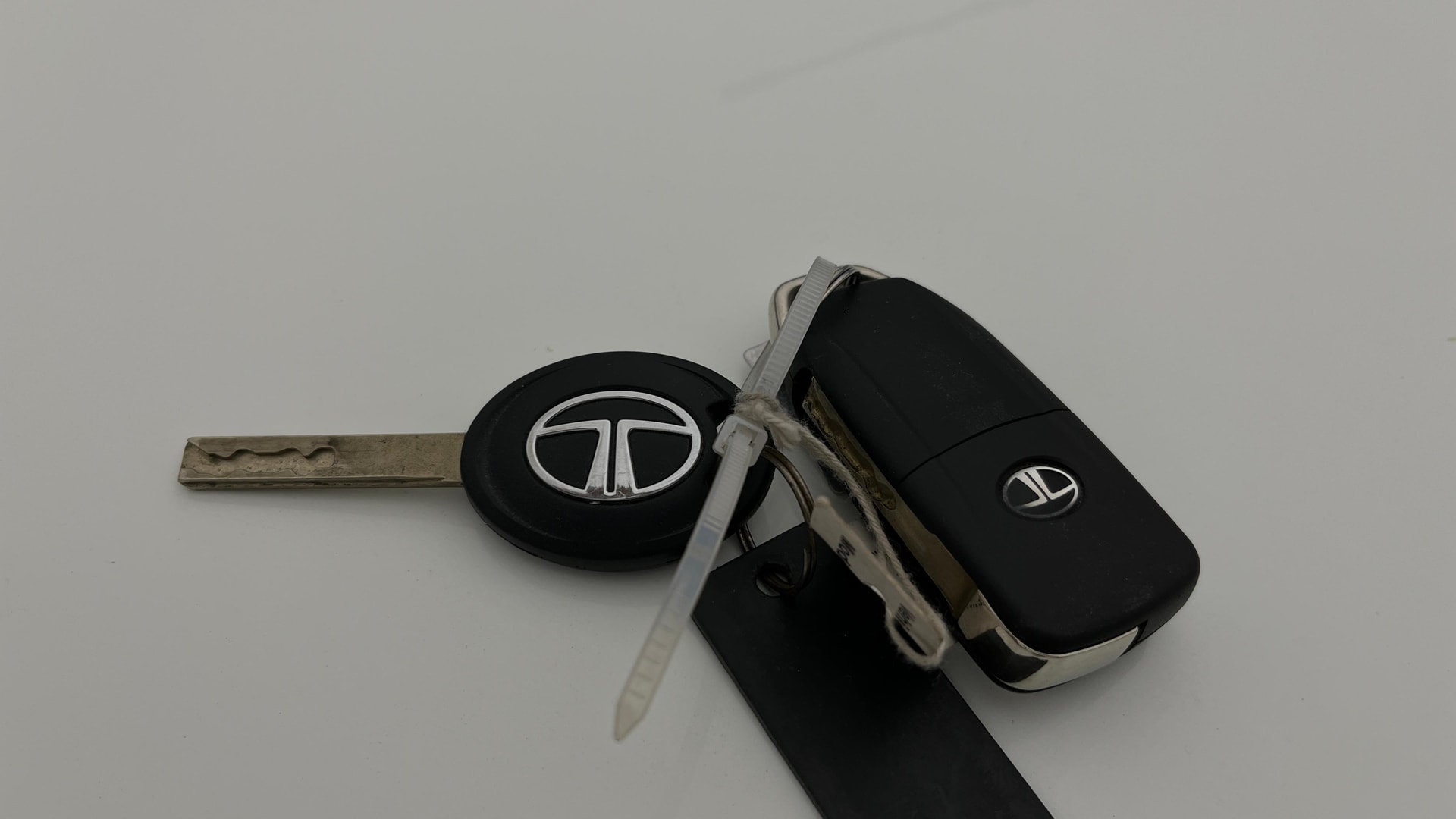 Used 2022 Tata Tiago Used 2022 Tata Tiago
