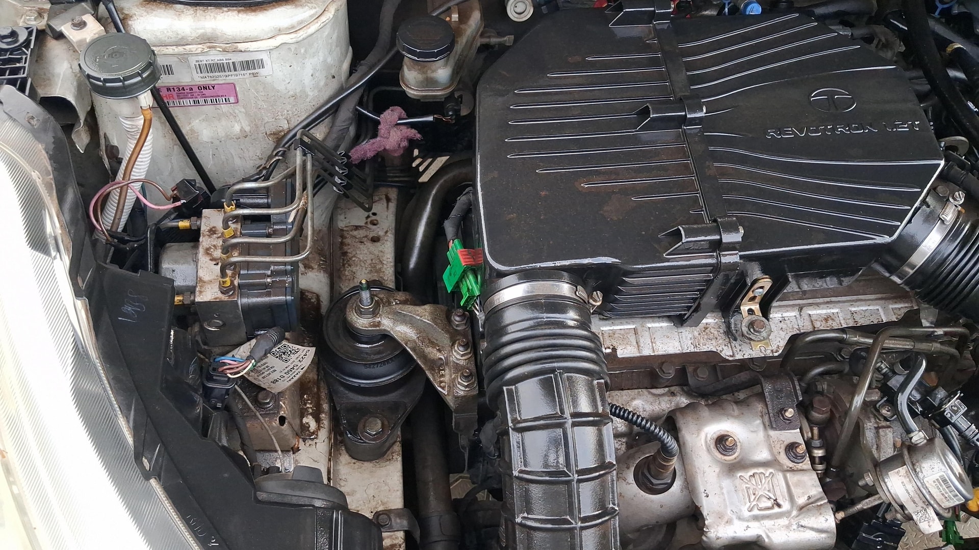 View 2016 Tata Zest XM Petrol Image 3 Used 2016 Tata Zest XM Petrol Image 3