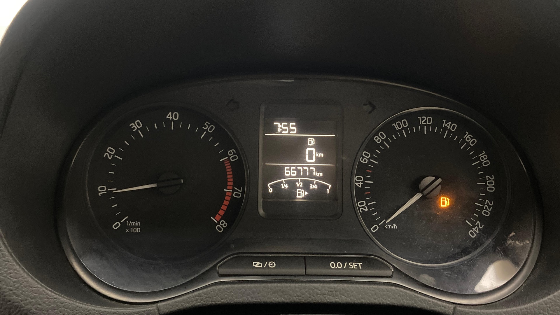 View 2019 Skoda Rapid 1.6 MPI Style Petrol BS IV Image 34 Used 2019 Skoda Rapid 1.6 MPI Style Petrol BS IV Image 34