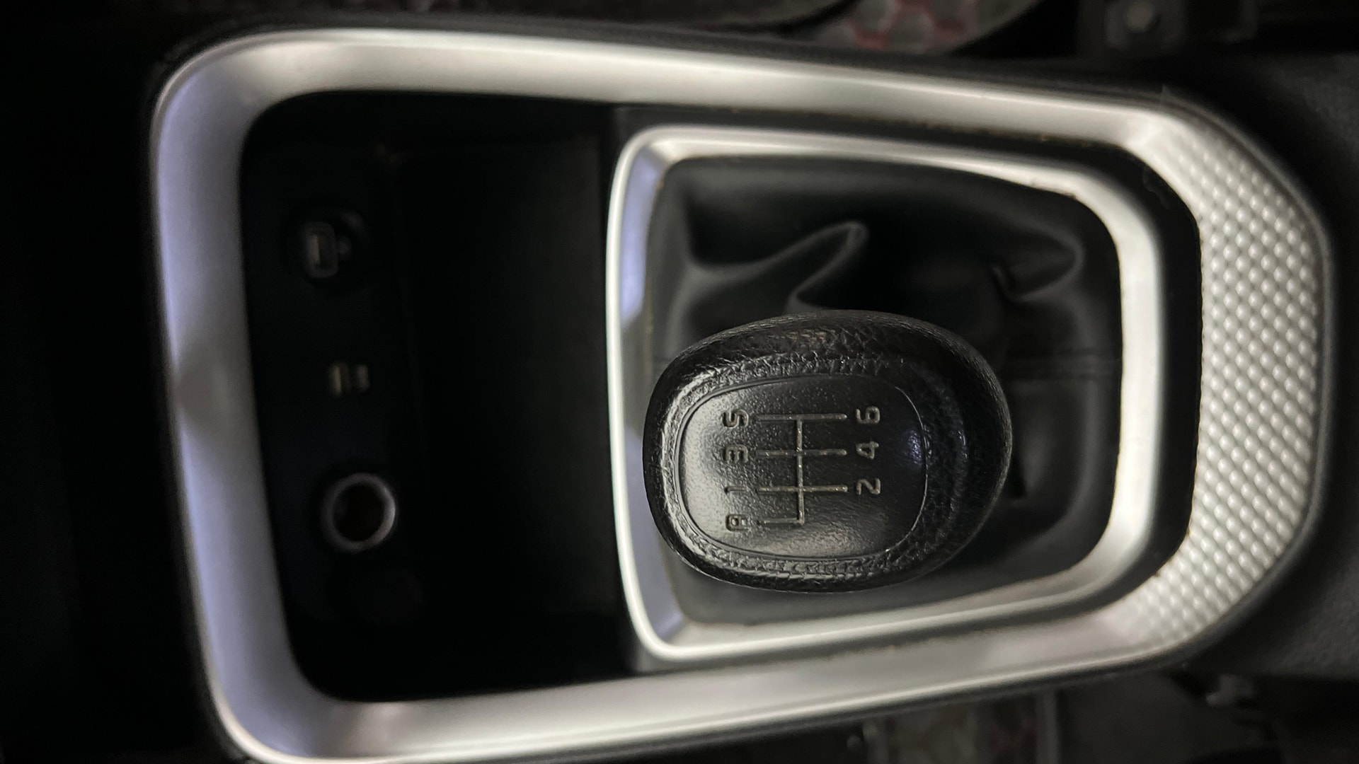Used 2023 Kia Sonet Used 2023 Kia Sonet