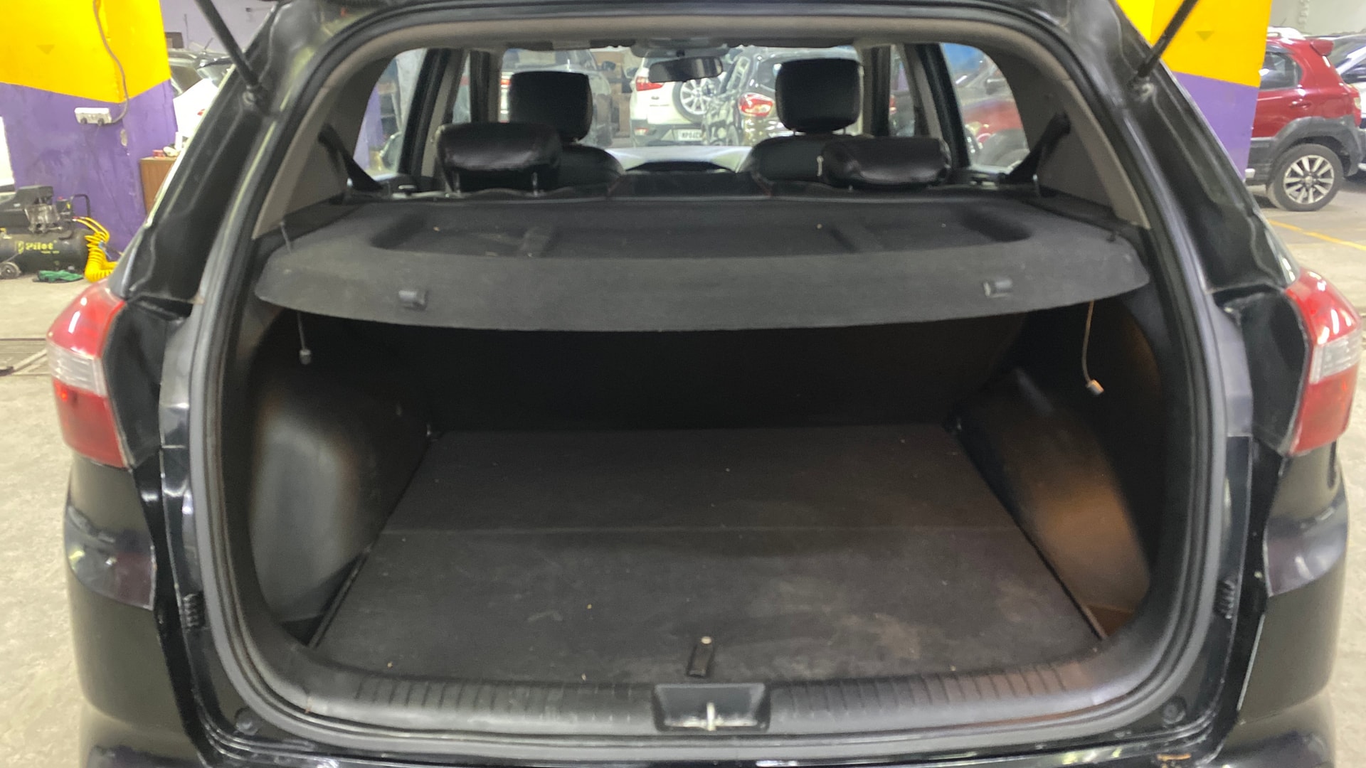 View 2016 Hyundai Creta SX 1.6 Petrol Image 10 Used 2016 Hyundai Creta SX 1.6 Petrol Image 10