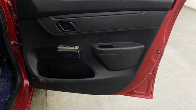 View Renault Kwid Image 32 Used Renault Kwid Image 32