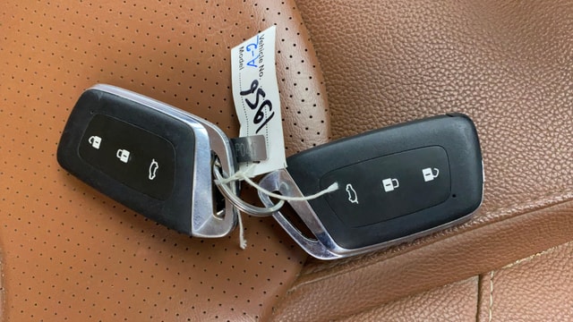 View MG Hector Plus Image 20 Used MG Hector Plus Image 20