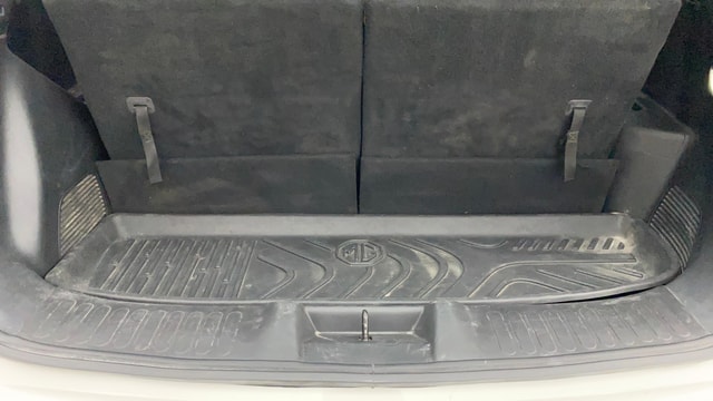 View MG Hector Plus Image 7 Used MG Hector Plus Image 7