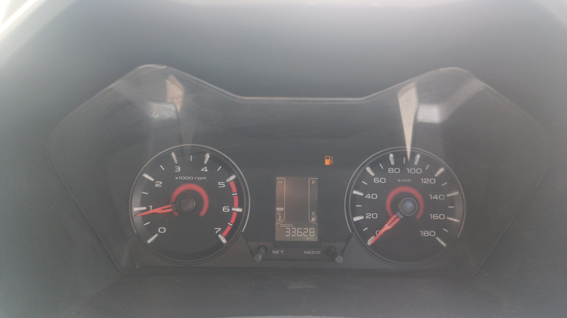 Used 2016 Mahindra KUV100 Used 2016 Mahindra KUV100