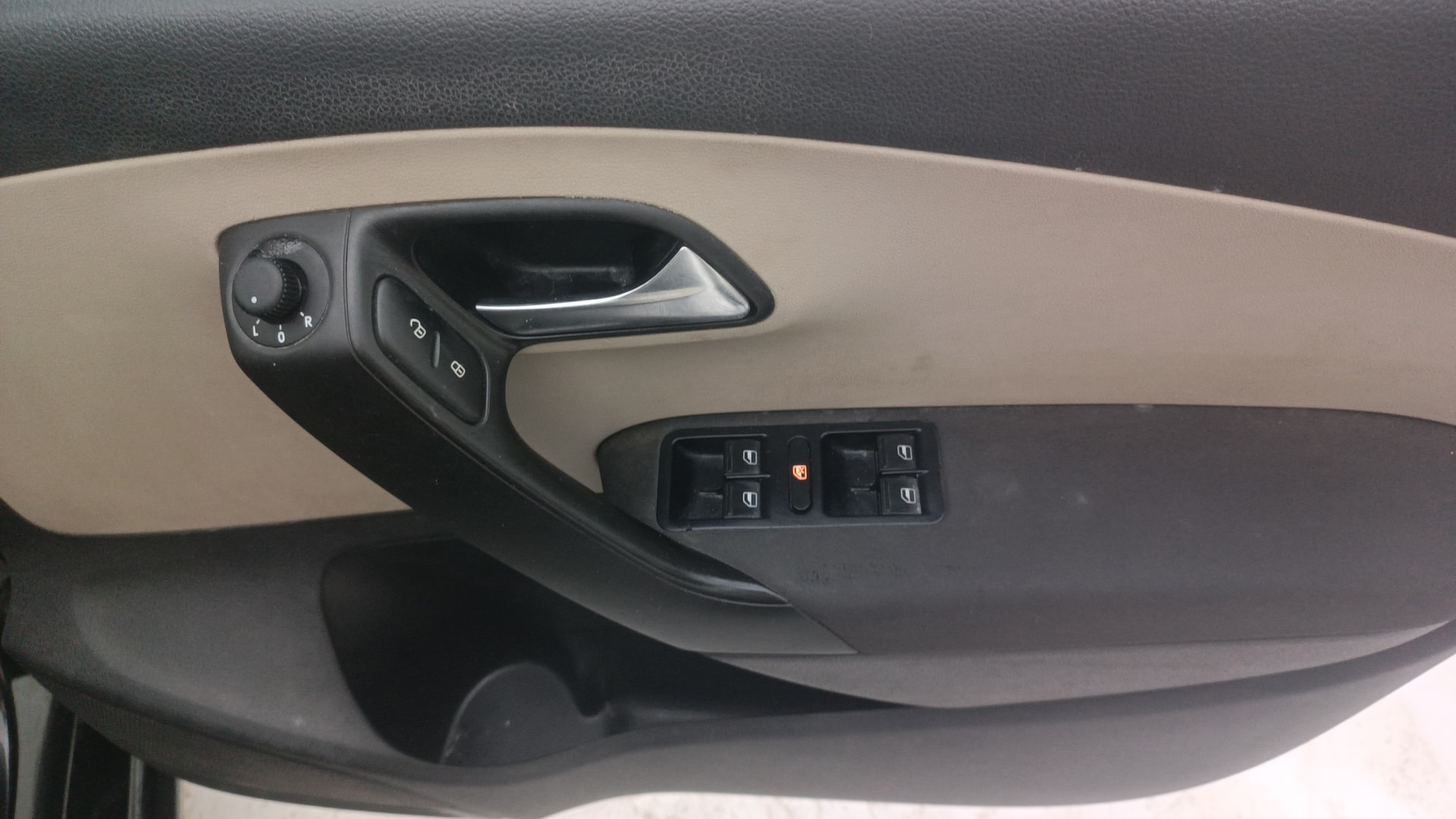 View 2012 Volkswagen Polo 1.2 AllStar Limited Edition Image 37 Used 2012 Volkswagen Polo 1.2 AllStar Limited Edition Image 37