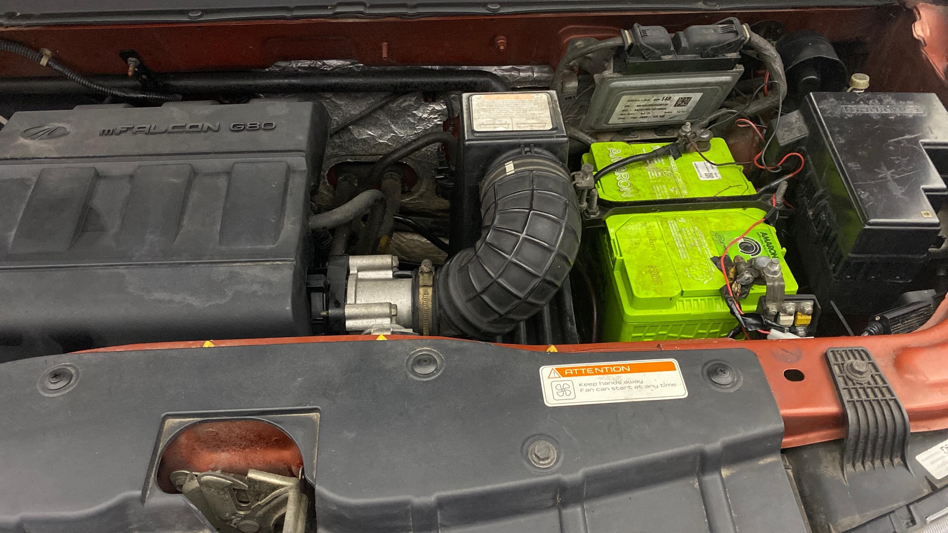 View 2016 Mahindra KUV100 K4 Plus Petrol 5 Seater BS IV Image 13 Used 2016 Mahindra KUV100 K4 Plus Petrol 5 Seater BS IV Image 13