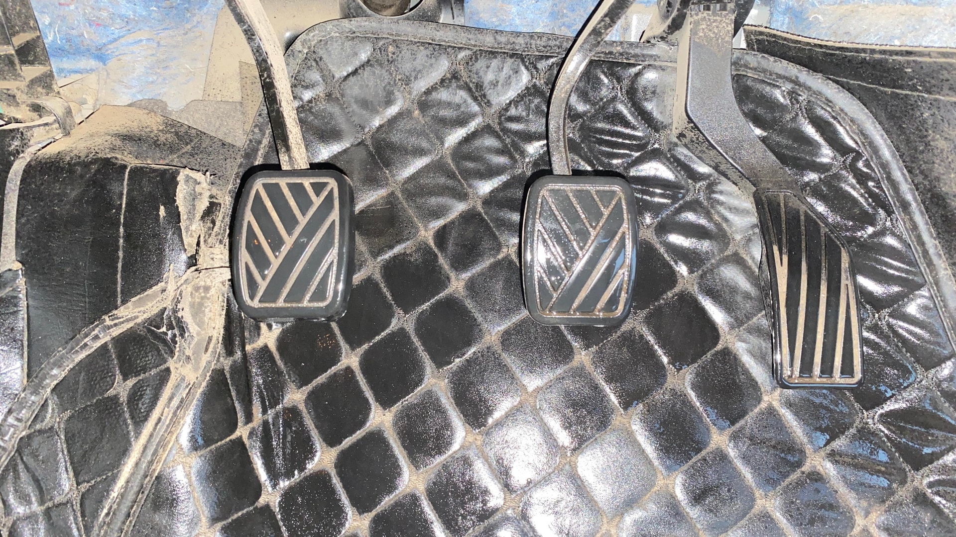 View 2024 Maruti Suzuki 1000 Base Variant Image 30 Used 2024 Maruti Suzuki 1000 Base Variant Image 30
