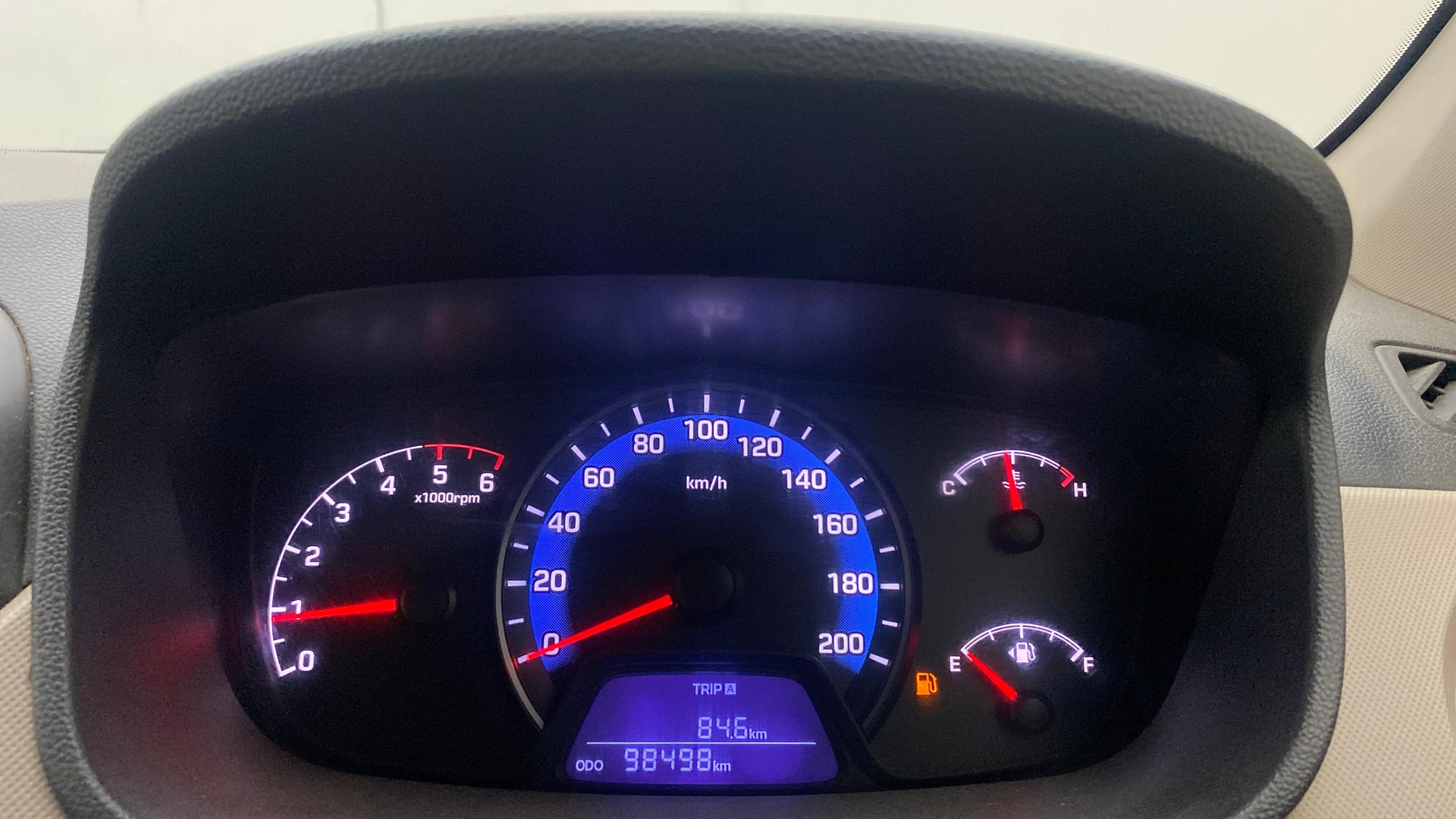 View 2016 Hyundai Xcent S Diesel Image 33 Used 2016 Hyundai Xcent S Diesel Image 33