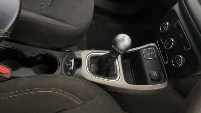 View Jeep Compass Image 38 Used Jeep Compass Image 38