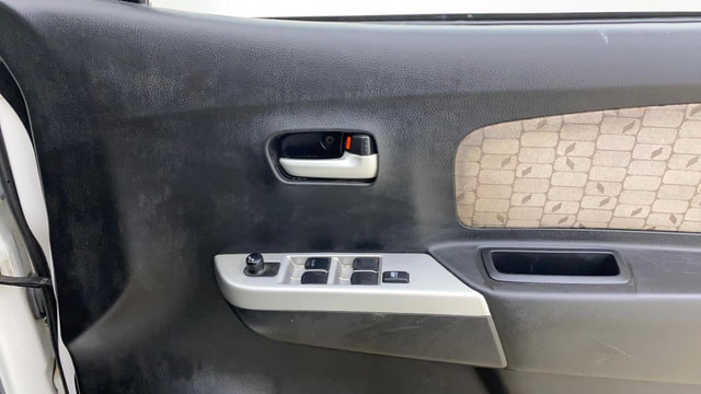View Maruti Suzuki 1000 Image 32 Used Maruti Suzuki 1000 Image 32