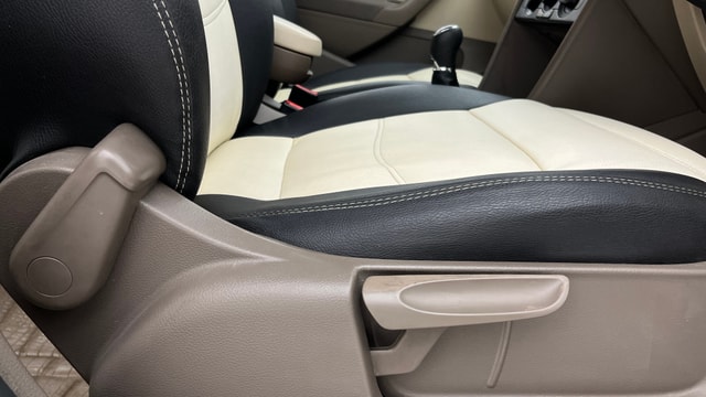 View Skoda Rapid Image 18 Used Skoda Rapid Image 18