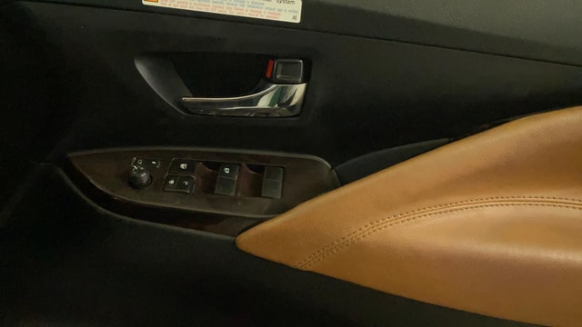 View Toyota Innova Crysta Image 40 Used Toyota Innova Crysta Image 40
