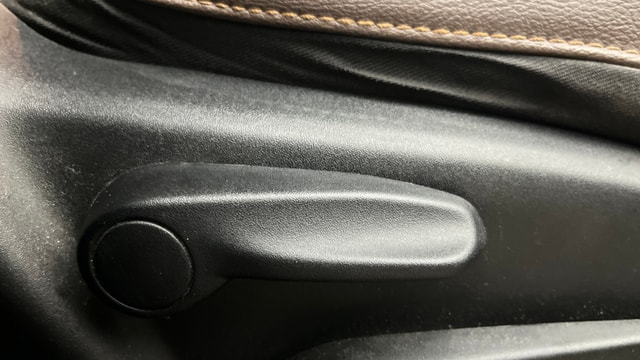 View Jeep Meridian Image 19 Used Jeep Meridian Image 19