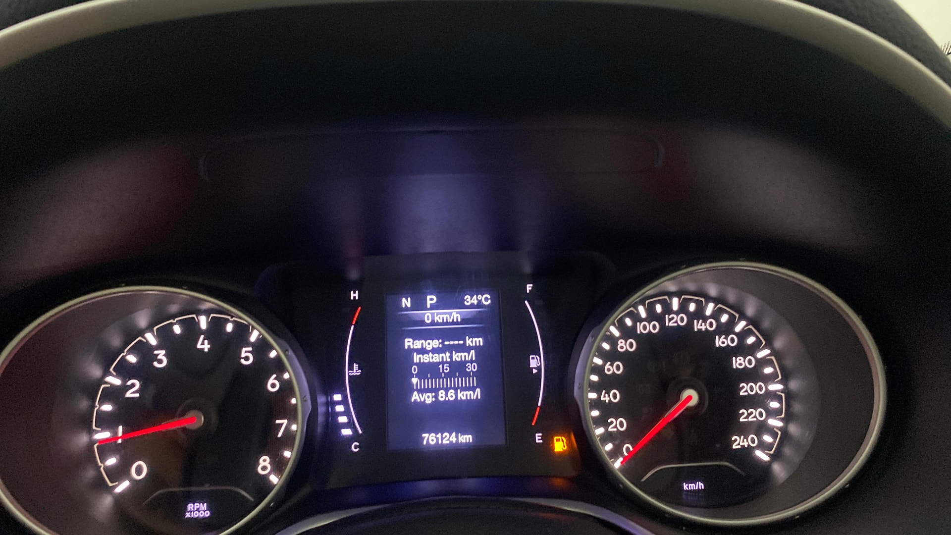 View 2019 Jeep Compass Limited 1.4 Multi AIR Petrol DDCT AT BS IV Image 35 Used 2019 Jeep Compass Limited 1.4 Multi AIR Petrol DDCT AT BS IV Image 35