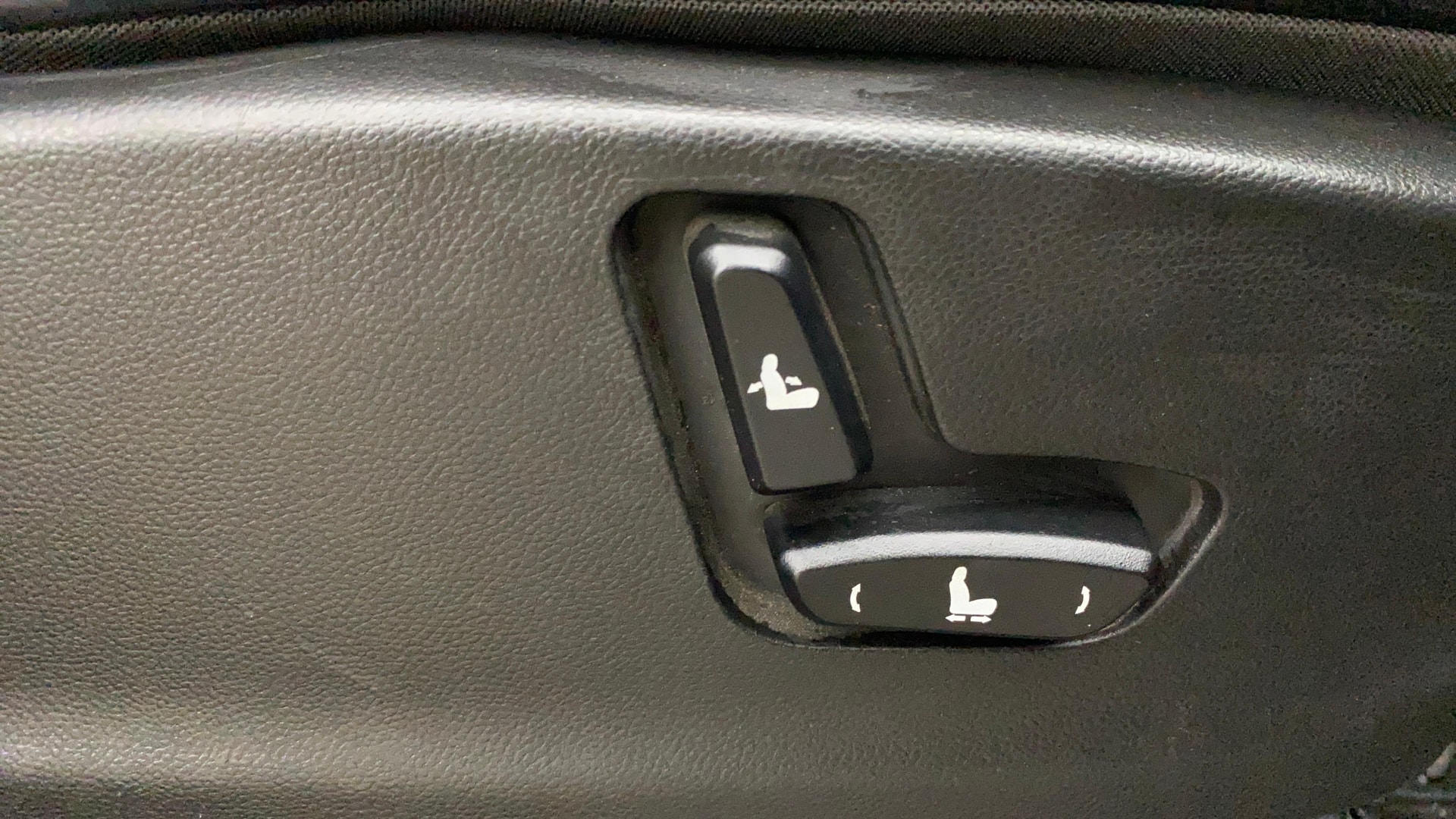 View 2022 MG Hector Sharp CVT Petrol Image 19 Used 2022 MG Hector Sharp CVT Petrol Image 19