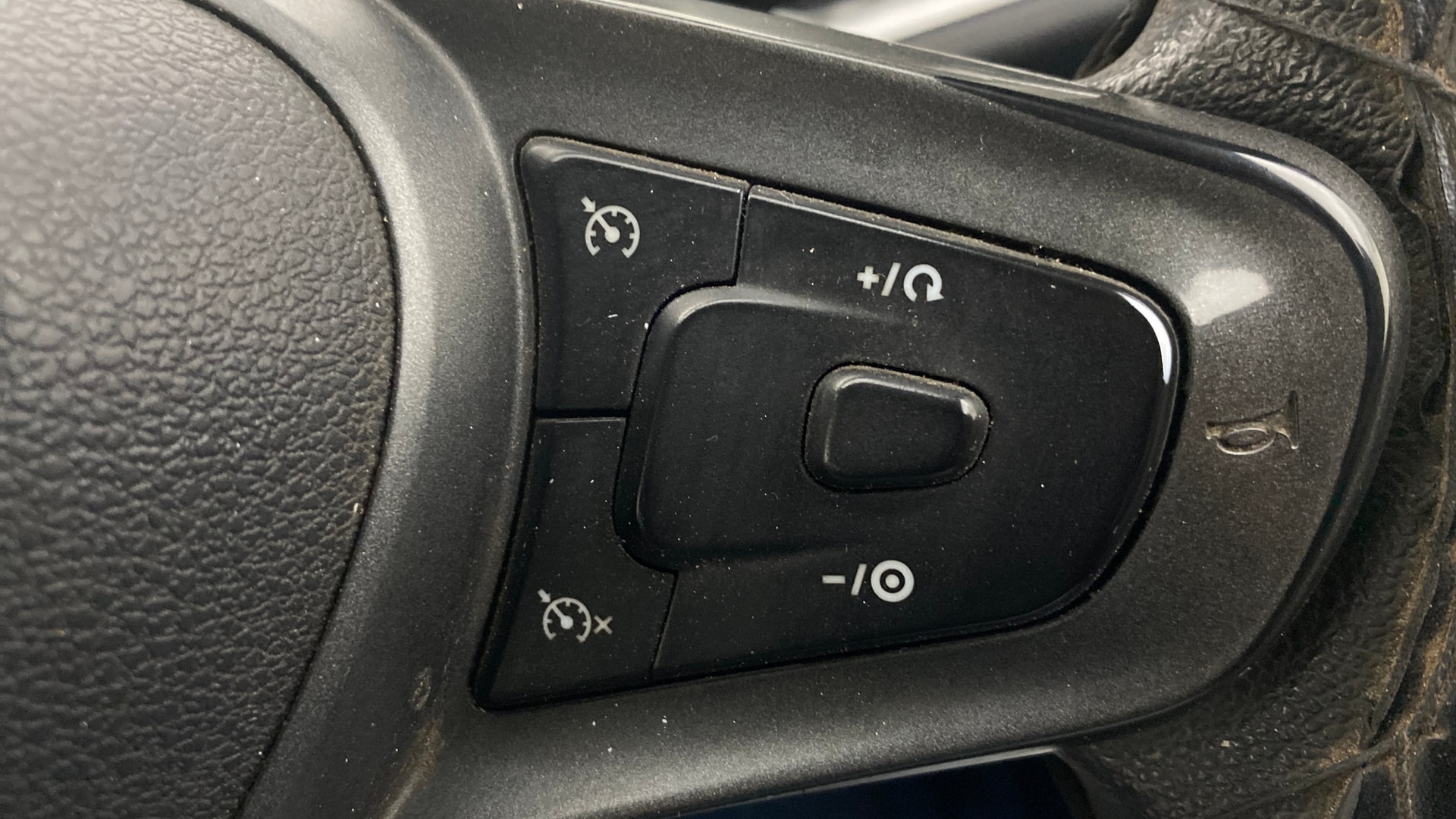Used 2022 Tata Altroz Used 2022 Tata Altroz