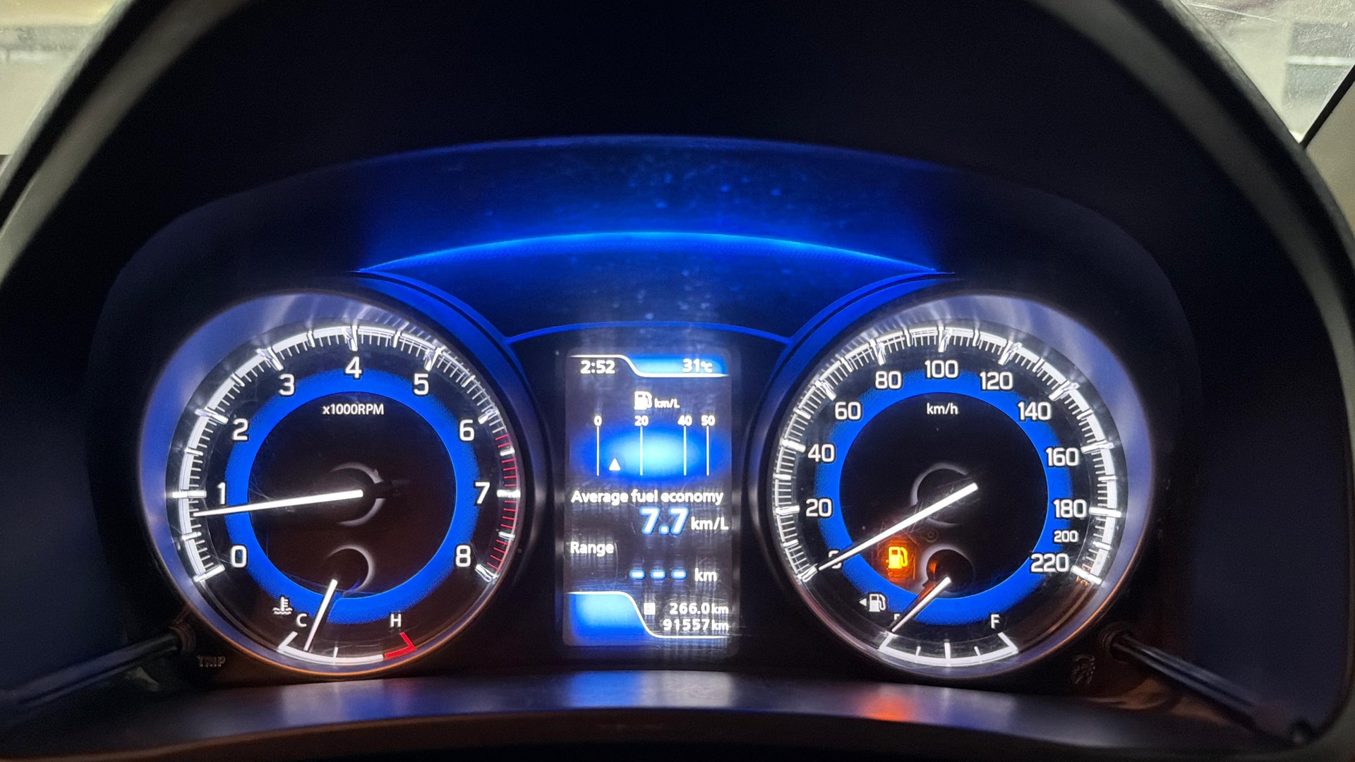 View 2019 Maruti Suzuki 1000 Base Variant Image 19 Used 2019 Maruti Suzuki 1000 Base Variant Image 19