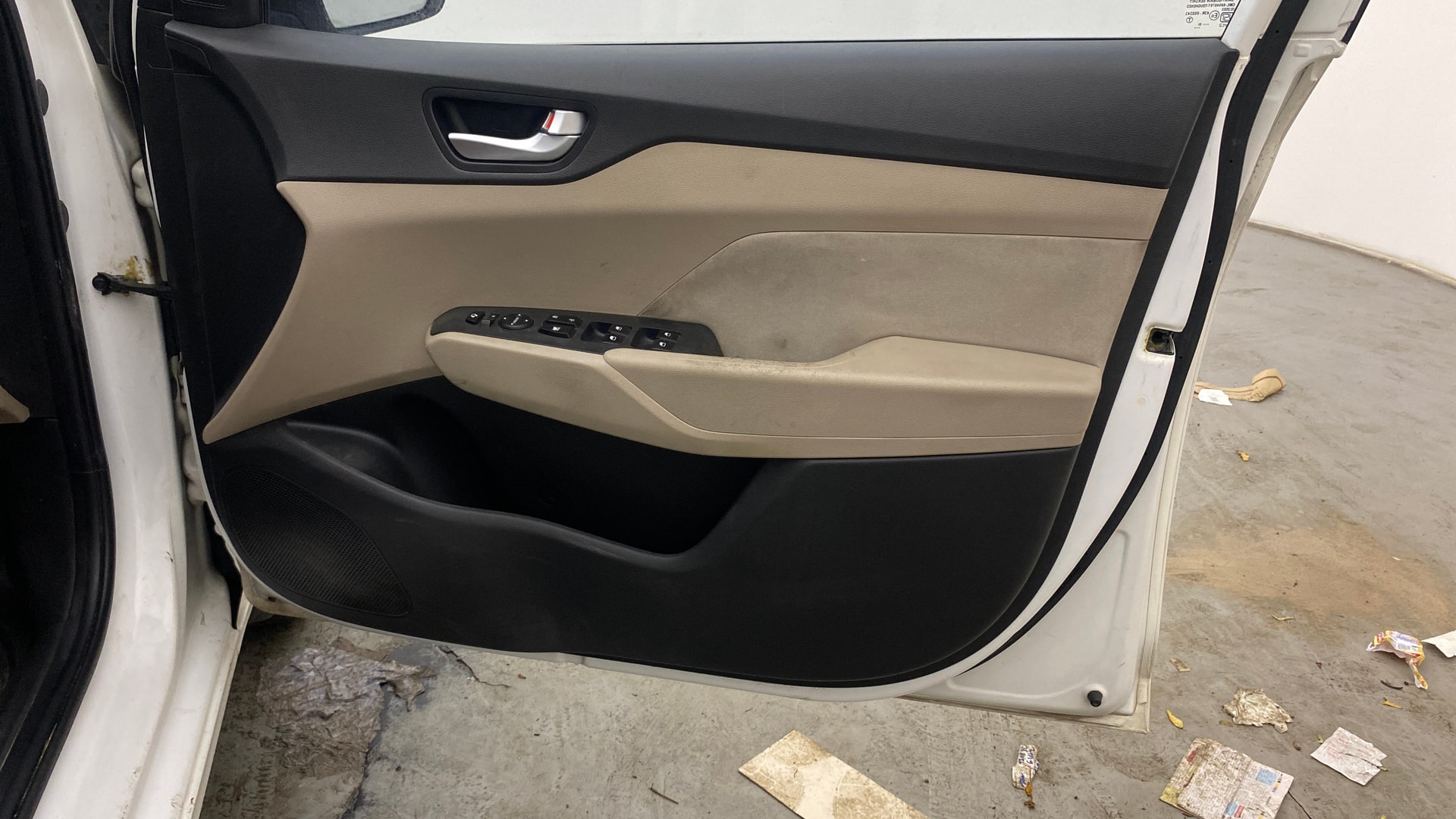View 2018 Hyundai Verna 1.6 VTVT SX Image 32 Used 2018 Hyundai Verna 1.6 VTVT SX Image 32