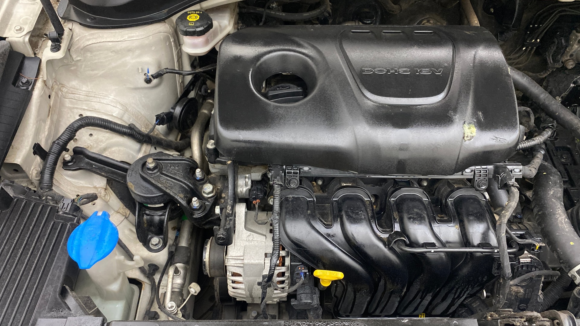 View 2018 Hyundai Verna 1.6 VTVT SX Image 3 Used 2018 Hyundai Verna 1.6 VTVT SX Image 3