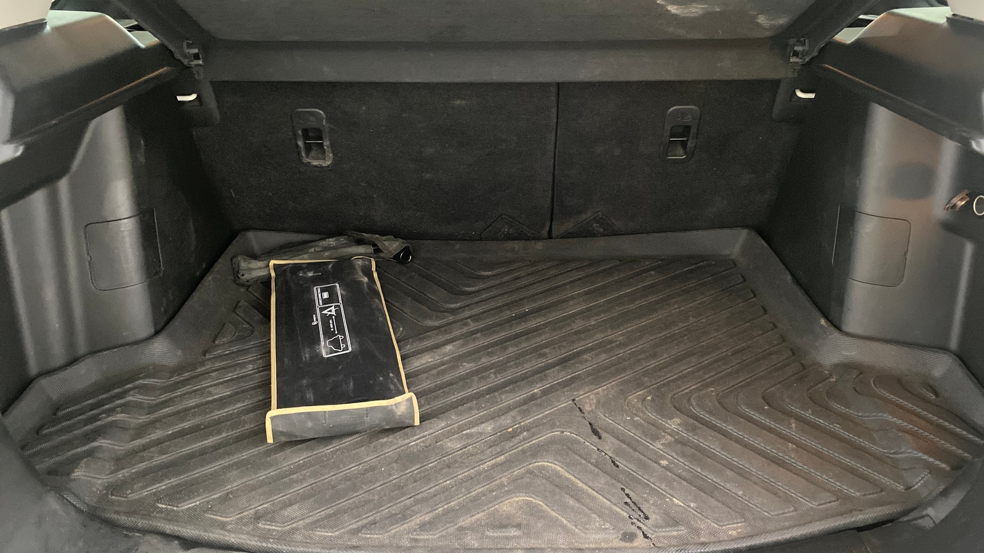 Used 2022 Maruti Suzuki 1000 Used 2022 Maruti Suzuki 1000