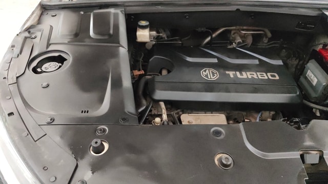 View MG Hector Plus Image 27 Used MG Hector Plus Image 27