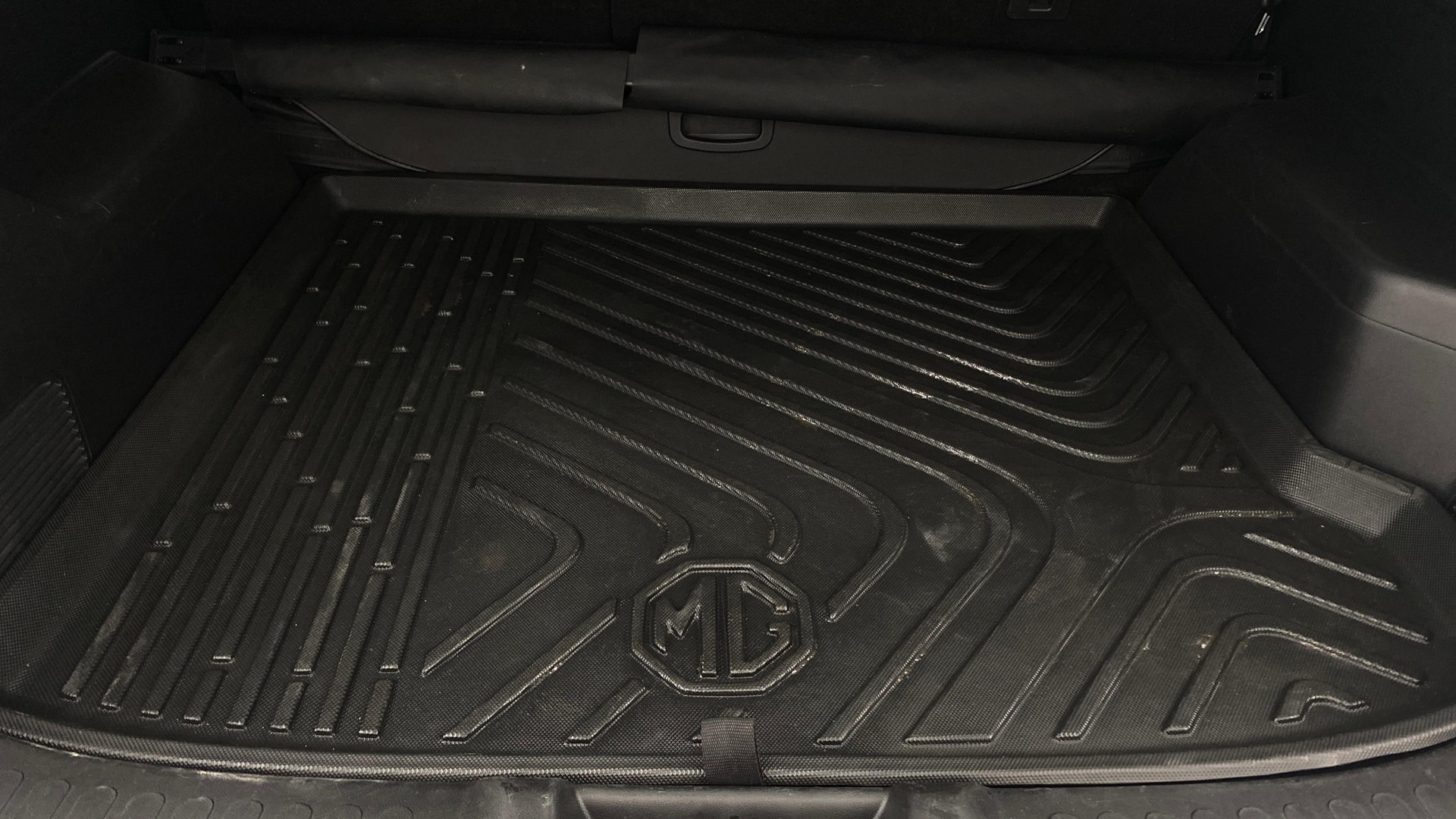 View 2019 MG Hector Sharp Diesel Image 7 Used 2019 MG Hector Sharp Diesel Image 7