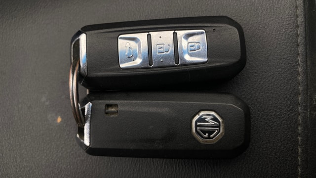 View MG Hector Image 19 Used MG Hector Image 19
