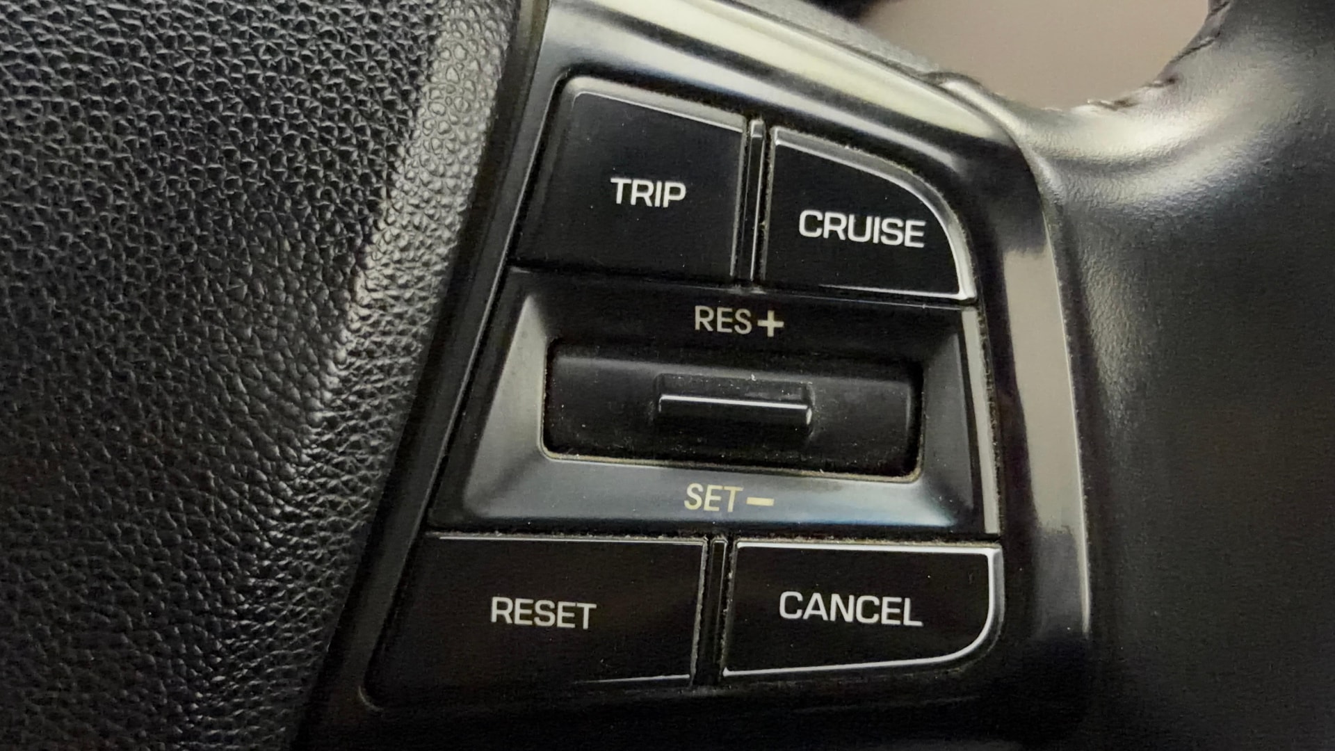 View 2020 Hyundai Creta SX 1.6 Petrol Image 3 Used 2020 Hyundai Creta SX 1.6 Petrol Image 3
