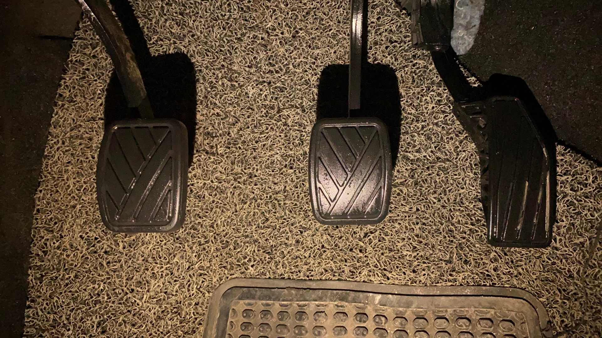 View 2023 Maruti Suzuki 1000 Base Variant Image 9 Used 2023 Maruti Suzuki 1000 Base Variant Image 9