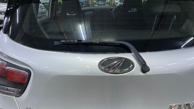 View Mahindra KUV100 Image 22 Used Mahindra KUV100 Image 22